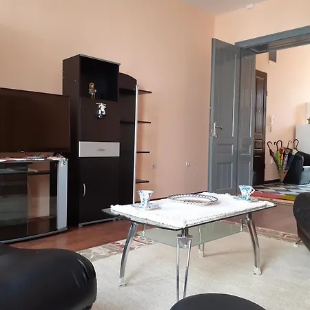 The Queen Of 7 Apartman Belgrád